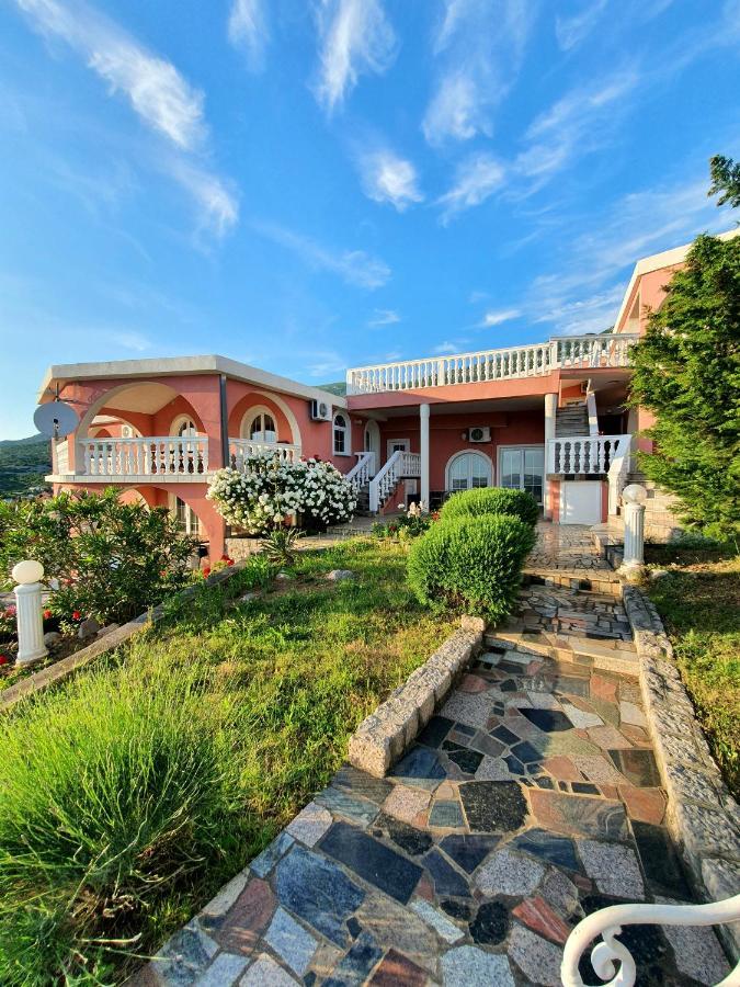Villa Lilly Cesarica Extérieur photo