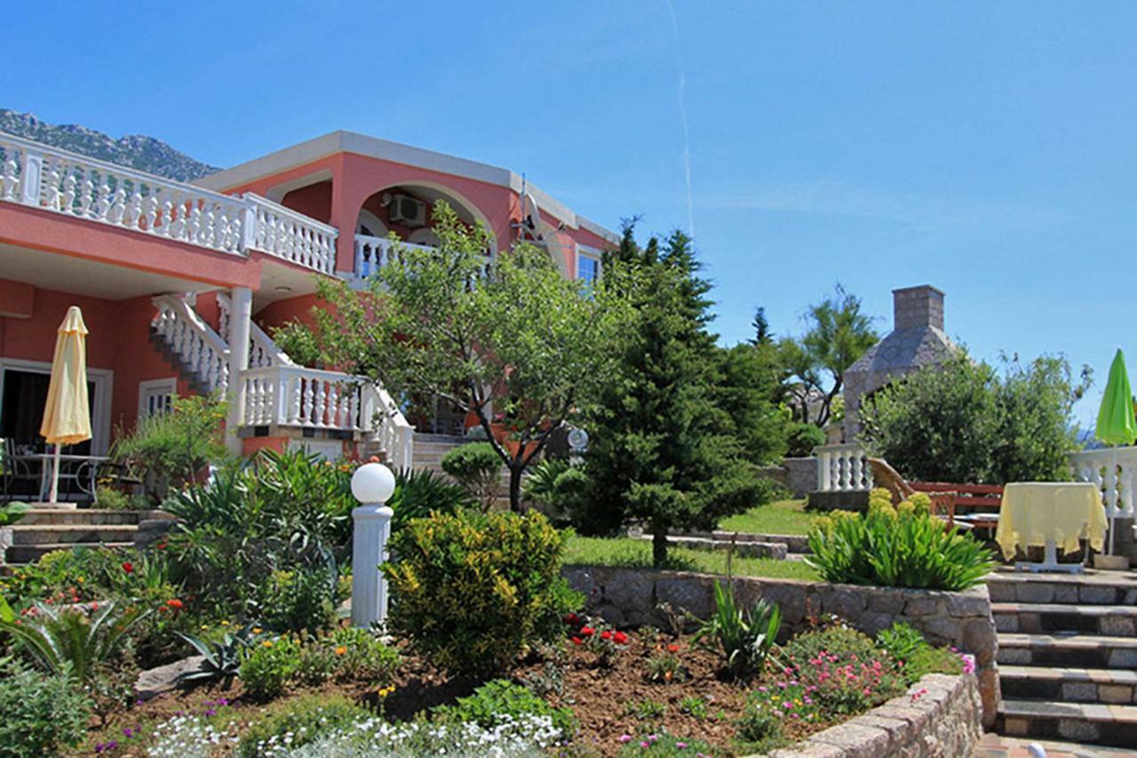 Villa Lilly Cesarica Extérieur photo