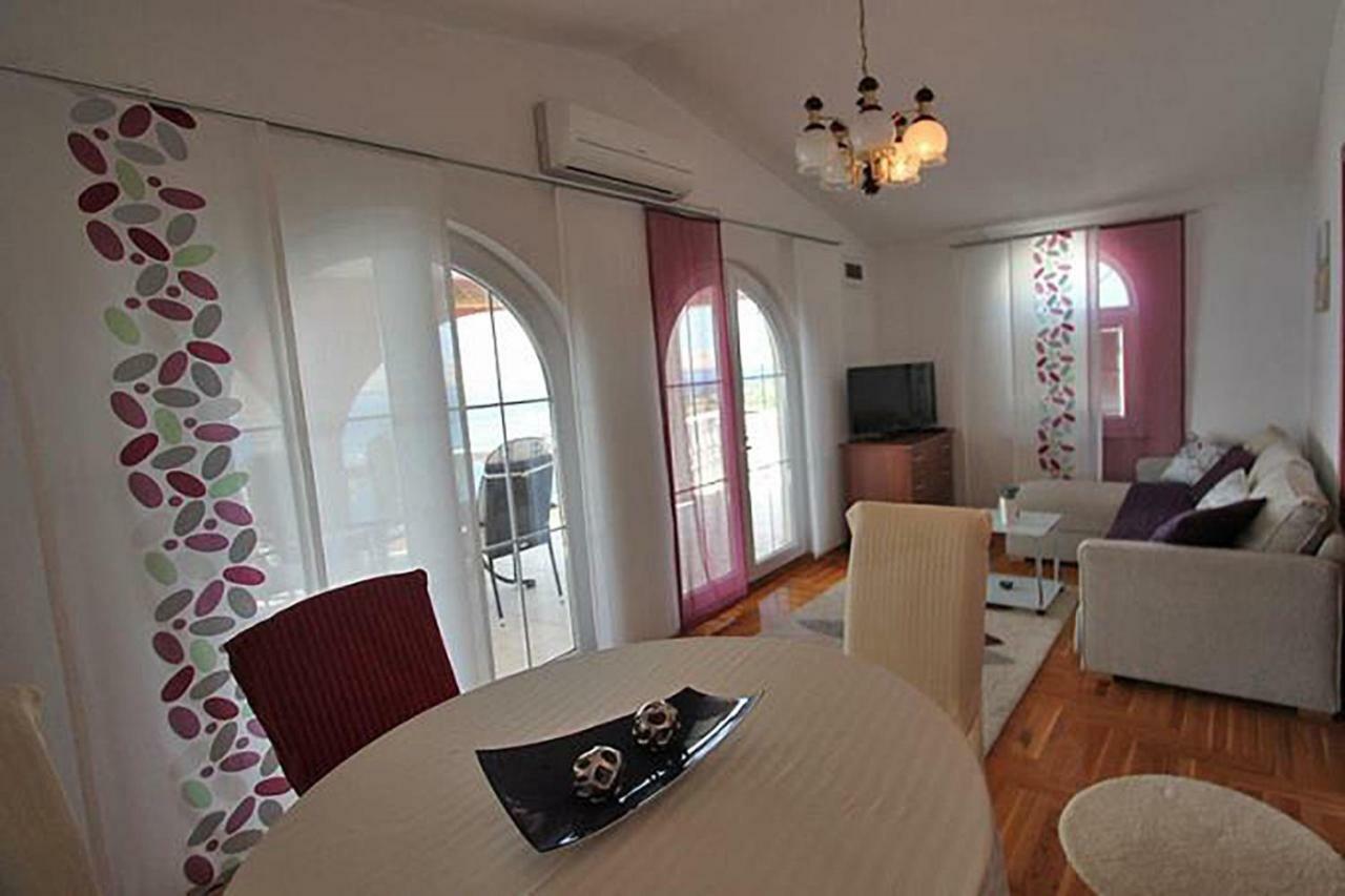 Villa Lilly Cesarica Extérieur photo