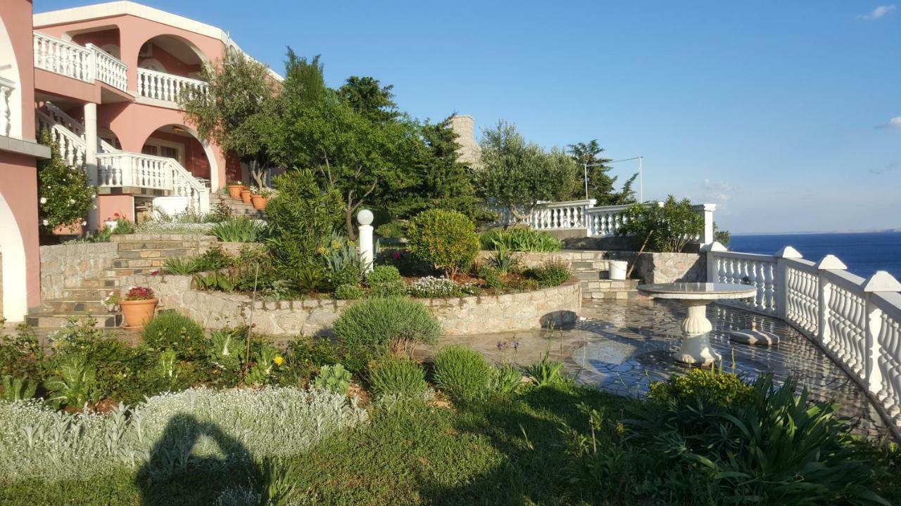 Villa Lilly Cesarica Extérieur photo